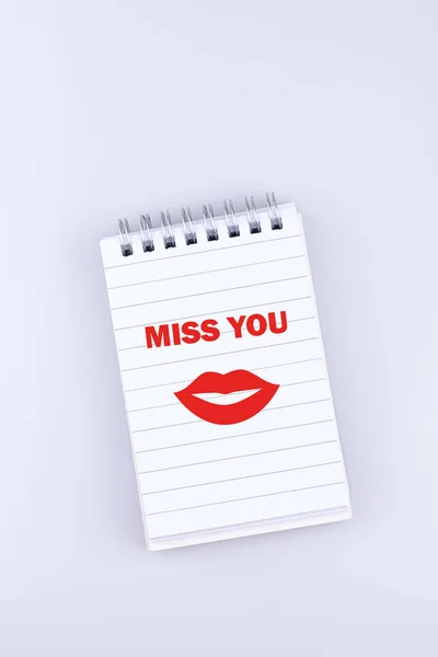 Vertical Shot Notepad Romantic Note Miss You Isolated White Background — Zdjęcie stockowe