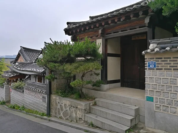 Seoul Korea Sul Junho 2019 Casa Tradicional Bukchon Hanok Village — Fotografia de Stock