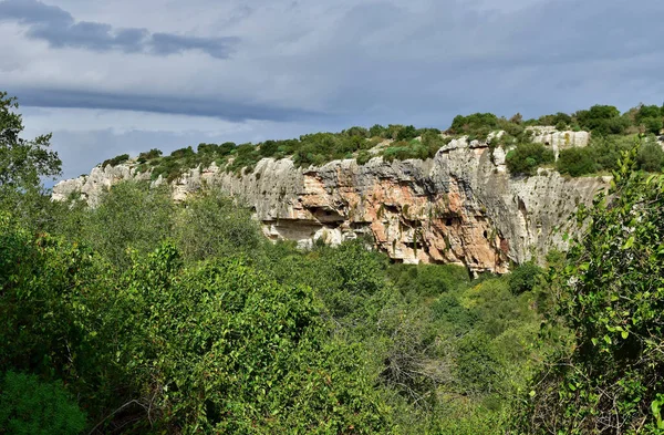 Sicily Italy Nov 2015 Cliff Face Cava Ispica Canyon Sicily — Stockfoto