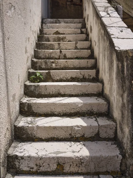 Kukljica Croatie Juin 2021 Ancien Escalier Dans Une Maison Abandonnée — Photo