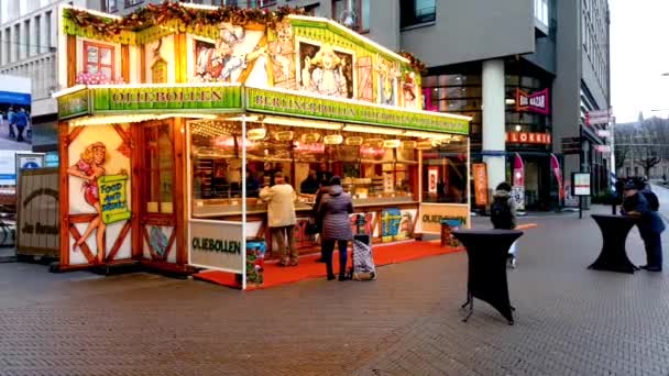 Den Haag Niederlande Januar 2019 Menschen Stehen Schlange Olie Bollen — Stockvideo