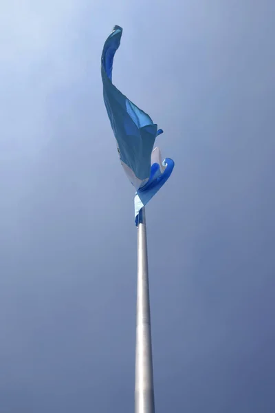 Drapeau Guatemala Déclaré Symbole National Août 1871 Armoiries Agitant Vent — Photo