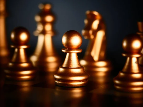 Closeup Shot Metallic Golden Chess Pieces — Stock Photo, Image