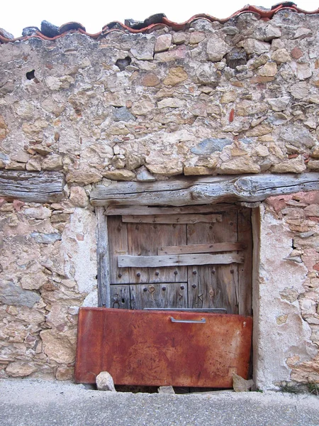 Velha Porta Madeira Pequeno Edifício — Fotografia de Stock