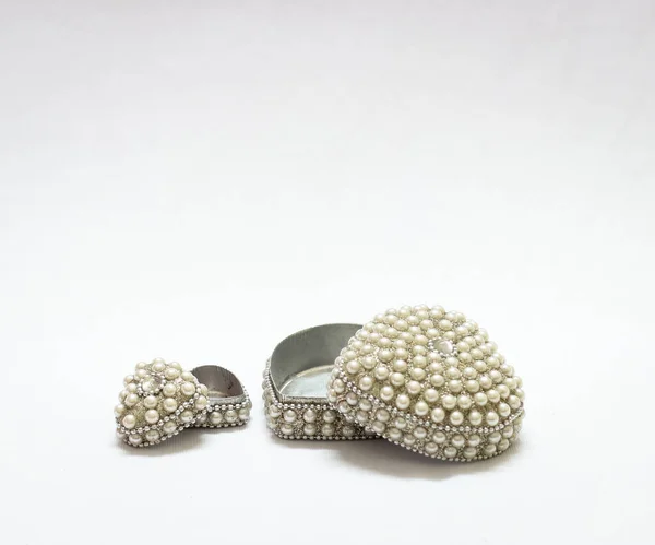 Closeup Two Opened Heart Shaped Jewelry Boxes Pearls Isolated White — 스톡 사진