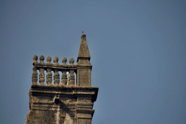 Живописный Вид Знаменитые Руины Церкви Святого Августина Индии Фоне Ясного — стоковое фото