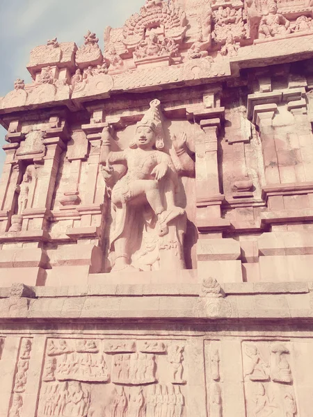 Eine Vertikale Aufnahme Der Details Des Brihadisvara Tempels Thanjavur Indien — Stockfoto