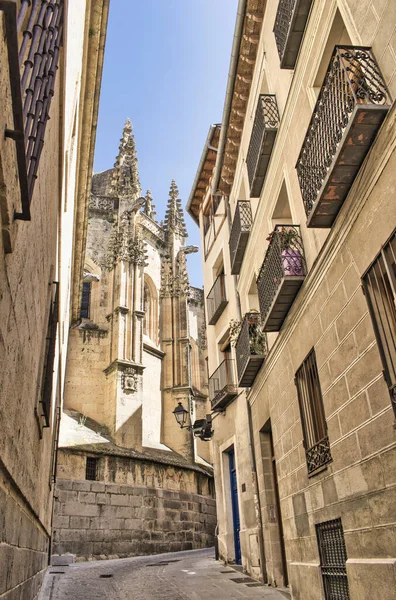 Narrow Alley Leading Cathedral Segovia Spain — 图库照片