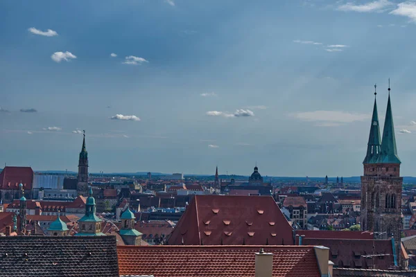 Uma Bela Vista Paisagem Urbana Com Torres Nuremberga Alemanha — Fotografia de Stock