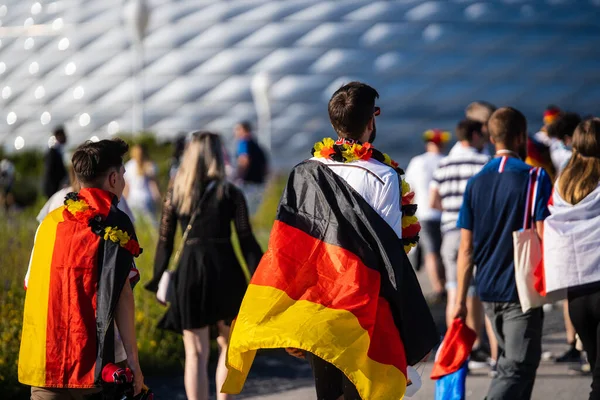 Munich Niemcy Czerwca 2021 Fani Niemieckiej Drużyny Narodowej Drodze Mecz — Zdjęcie stockowe