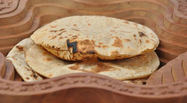 Sebuah Foto Close Dari Roti Datar Buatan Sendiri India Dalam — Stok Foto