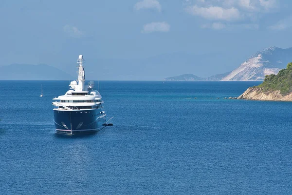 Das Luxusboot Des Scheichs Von Katar Strand Von Koukounaries Skiathos — Stockfoto