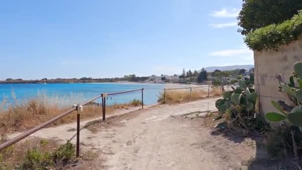 Sicilya Talya Fontane Bianche Denizle Çevrili Bir Sahil Yolu Manzarası — Stok video