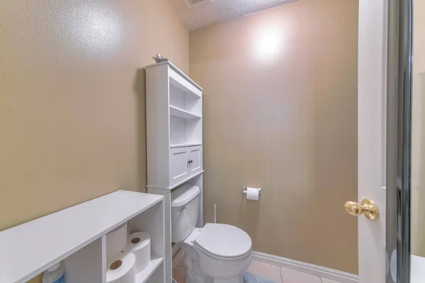 Biała Toaleta Meble Pokoju — Zdjęcie stockowe