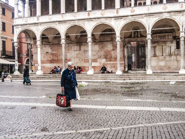 Cremo Italy Haziran 2015 Cremona Merkezinin Tarihi Binası Covid Pandemisinden — Stok fotoğraf