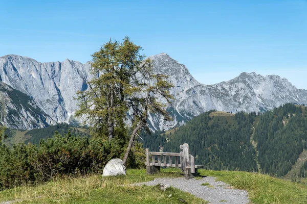 Fascynujący Widok Piękny Skalisty Krajobraz Górski Austrii — Zdjęcie stockowe