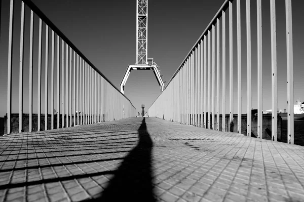 Grayscale Shot Sideway Metal Fences Industrial Site — Stock Photo, Image