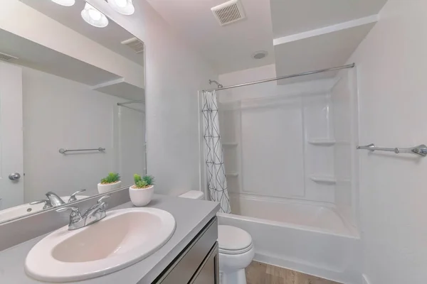 Interior Bathroom Bathtub Flush Toilet Sink Drawer Big Mirror — Stock Photo, Image