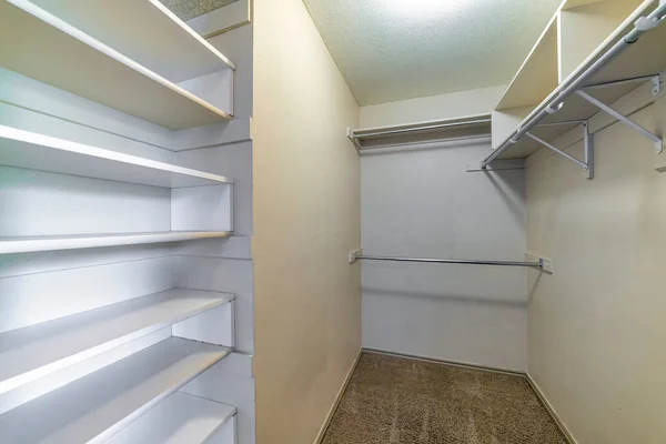 Walkable Wardrobe Empty Shelves White Walls — Stock Photo, Image