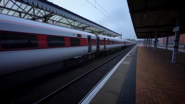 Lner Azuma Class 800 Verlaat York Station Zuidwaarts Richting London — Stockvideo