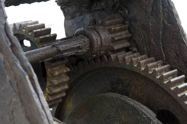 Closeup Shot Worn Out Rusty Chain Gear Wheels Mechanism — Φωτογραφία Αρχείου
