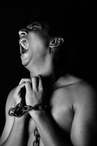 Grayscale Shot Chained Screaming Guy — Stock Photo, Image