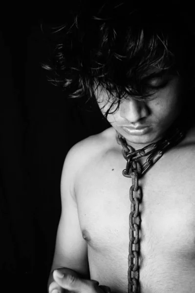 Grayscale Shot Chained Guy — Stock Photo, Image