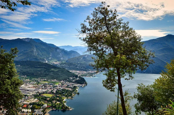 Vista Dalla Montagna Monte Rocchetta Alla Città Riva Del Garda — Foto Stock