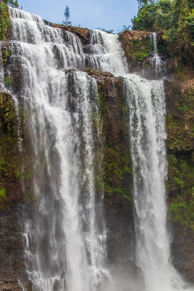 Uma Cachoeira Cênica Meio Uma Floresta Pakse Laos Sudeste Asiático — Fotografia de Stock