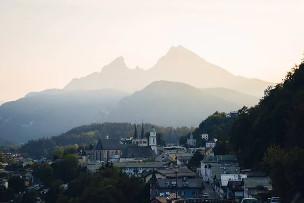 Paisaje Urbano Berchtesgaden Con Una Vista Montaña Watzmann Fondo Alemania —  Fotos de Stock