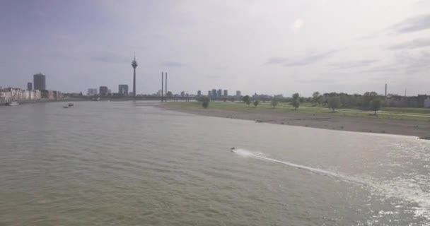 Eine Aufnahme Der Stadt Düsseldorf Nordrhein Westfalen Deutschland — Stockvideo