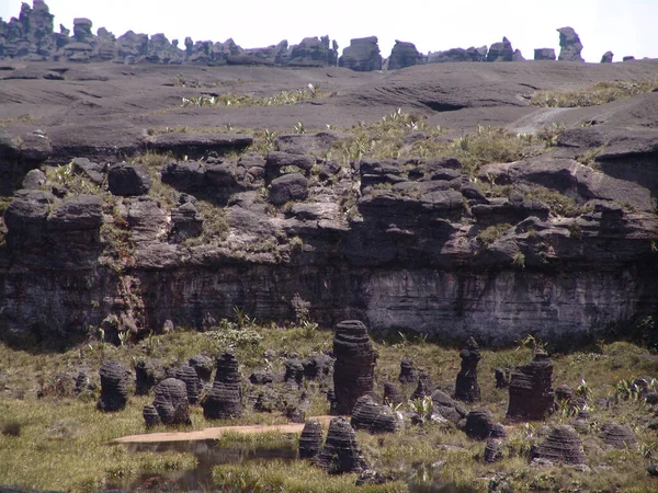 Över Stora Stenformationer Klättervägen Till Mount Roraima Venezuela — Stockfoto