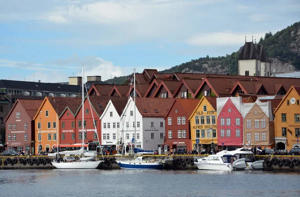 Bergen Norwegen August 2018 Blick Über Den Hafen Auf Die — Stockfoto