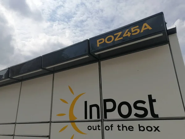 Poznan Polônia Junho 2021 Inpost Paczomat Boxes City — Fotografia de Stock