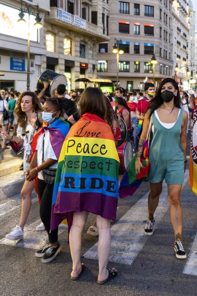 Valencia 스페인 Jun 2021 자긍심 발렌시아 2021 사람들은 마스크를 시아에서 — 스톡 사진