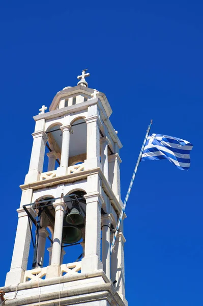 漂亮的传统钟楼 希腊Skiathos岛三圣级东正教会 — 图库照片