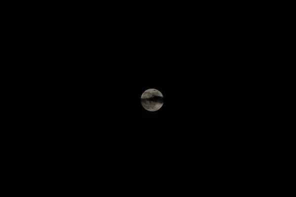 Luna Llena Brillando Cielo Nublado — Foto de Stock