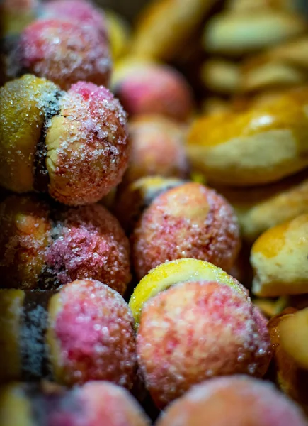 Primer Plano Deliciosas Galletas Colores Melocotones — Foto de Stock