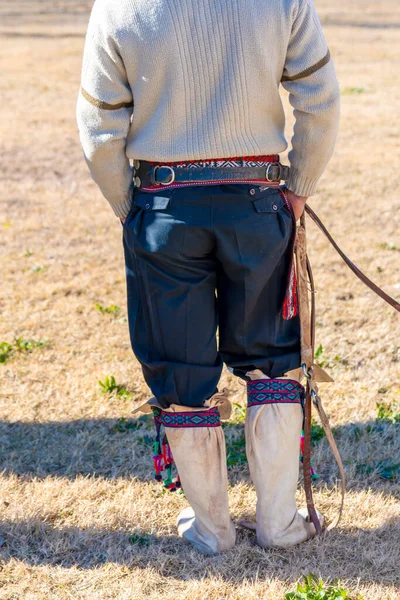 Widok Tyłu Argentyny Gaucho Noszenie Butów Colt — Zdjęcie stockowe