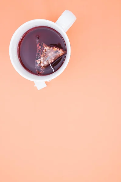 Eine Draufsicht Auf Eine Tasse Köstlichen Tee Mit Einem Klaren — Stockfoto