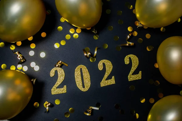 Een Close Shot Van Gouden Confetti Ballonnen Met 2022 Cijfers — Stockfoto