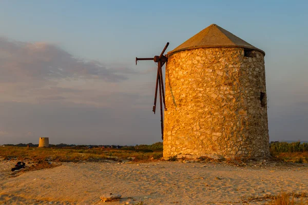 Wiatrak Plaży Agios Ioannis Lefkada Grecja — Zdjęcie stockowe