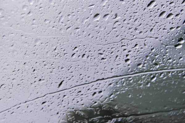水滴に覆われた窓のクローズアップショット — ストック写真