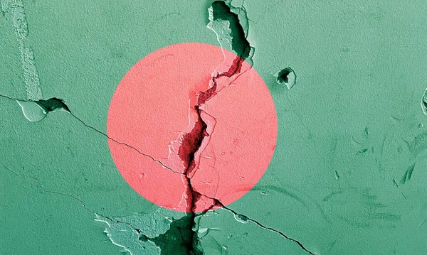 파괴된 정치적 방글라데시 국기를칠 하였다 — 스톡 사진