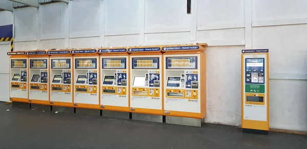 Budapest Hungary Jun 2021 Train Ticket Machines Budapest Hungary Europe — Stock Photo, Image