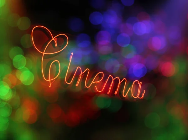 Cartello Vintage Neon Rosso Cinema — Foto Stock