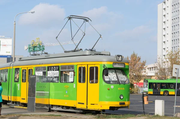 Poznan Poland Ekim 2016 Poznan Yeşil Eski Tramvay Otobüsün Toplu — Stok fotoğraf