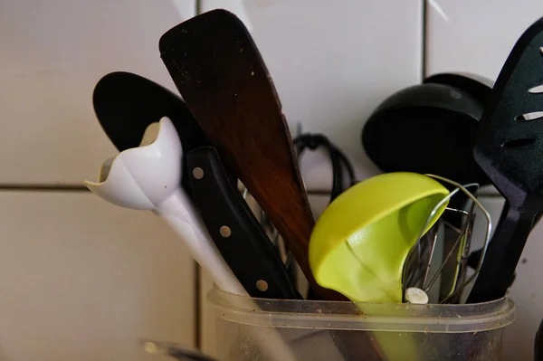 Closeup Shot Washed Drying Utensils Cooking Accessories Kitchen — Stock Photo, Image