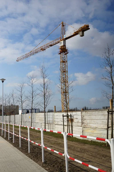 Poznan Poland Mar 2015 Ett Vertikalt Foto Rataje Park Uppbyggnad — Stockfoto