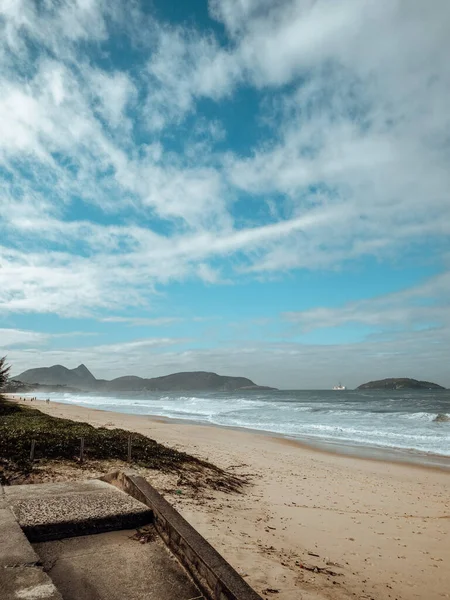 Colpo Verticale Paesaggio Della Costa Del Mare — Foto Stock